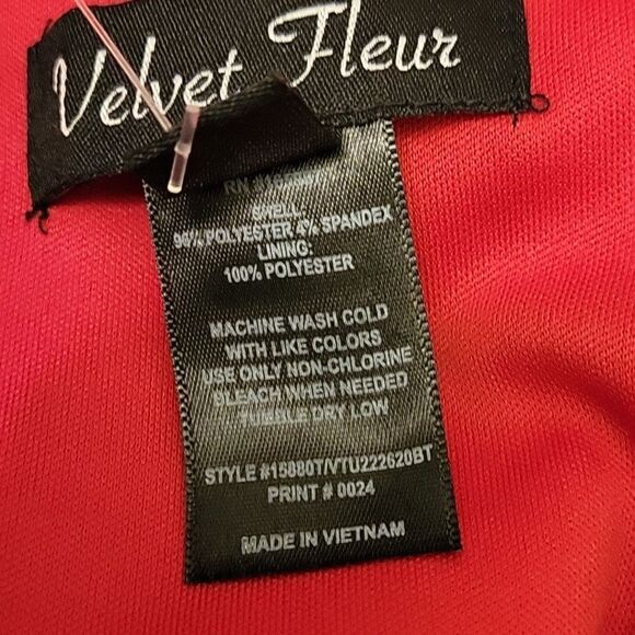 BRAND NEW VELVET FLEUR SLEEVELESS ROUNDNECK MINI WITH SPRINKLE ALL OVE DRESS - Picture 13 of 14